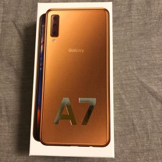 ギャラクシー(Galaxy)のGalaxy A7 ゴールド 64GB SIMフリー(スマートフォン本体)