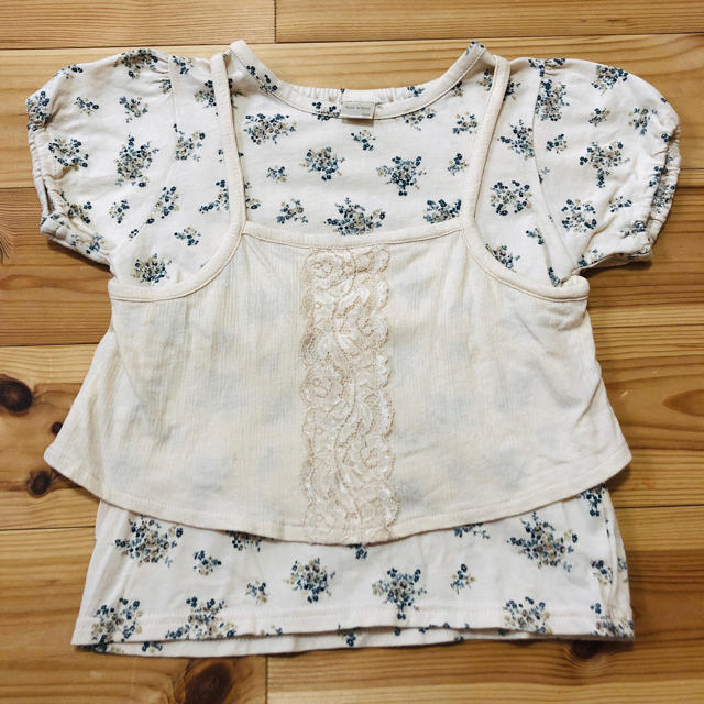 キッズ　女の子　キャミ付トップス キッズ/ベビー/マタニティのキッズ服女の子用(90cm~)(Tシャツ/カットソー)の商品写真