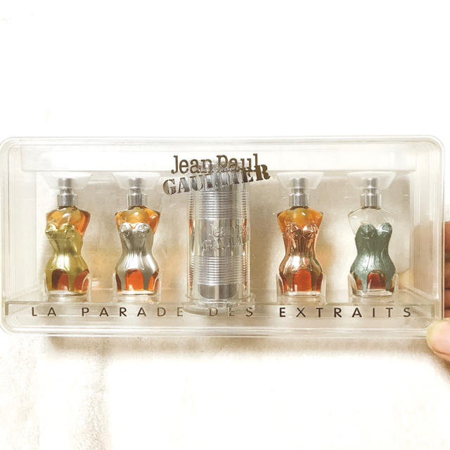 香水ジャンポールゴルティエ小瓶5本セット限定品で廃盤品のレア物