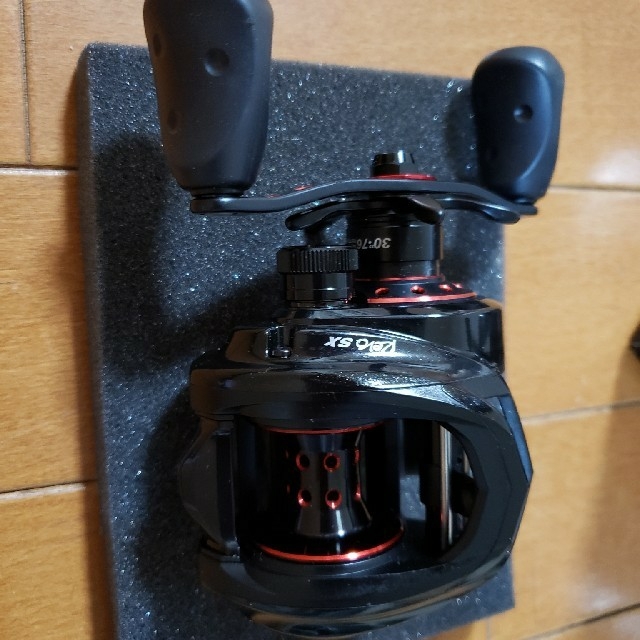 galcia(ガルシア)のABU Garcia　REVO4 SX スポーツ/アウトドアのフィッシング(リール)の商品写真