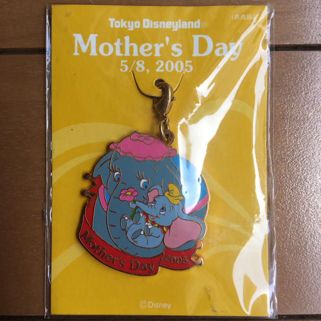 Disney(ディズニー)のディズニーランド Mother'sDay 来園者限定品 エンタメ/ホビーのおもちゃ/ぬいぐるみ(キャラクターグッズ)の商品写真