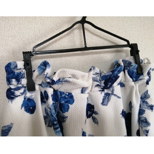 花柄のミニスカート レディースのスカート(ミニスカート)の商品写真