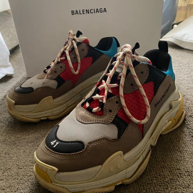 Balenciaga(バレンシアガ)のBALENCIAGA triple s メンズの靴/シューズ(スニーカー)の商品写真