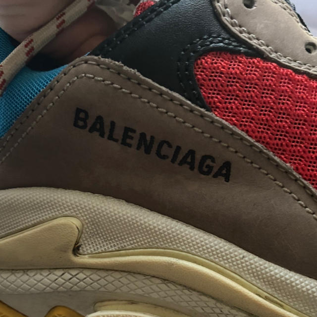 Balenciaga(バレンシアガ)のBALENCIAGA triple s メンズの靴/シューズ(スニーカー)の商品写真