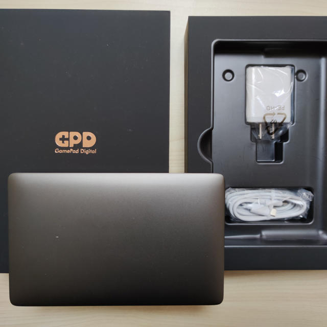 【美品】GPD Pocket2 Amber Black (8GB) ケース付