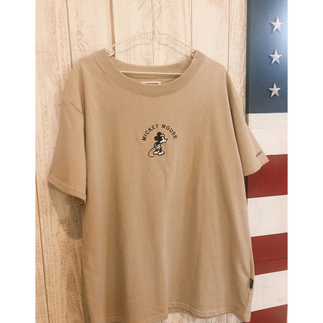 オーバーサイズ 刺繍ミッキーTシャツ ビッグTシャツ レディースのトップス(Tシャツ(半袖/袖なし))の商品写真