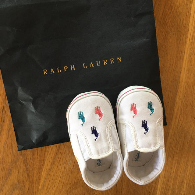 Ralph Lauren(ラルフローレン)のお値下げ！ラルフローレンベビーファーストシューズ13㎝ キッズ/ベビー/マタニティのベビー靴/シューズ(~14cm)(スニーカー)の商品写真