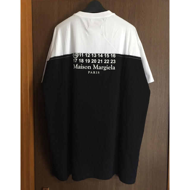 Maison Martin Margiela(マルタンマルジェラ)の20SS新品48 メゾン マルジェラ Spliced ロゴ Tシャツ 再構築 黒 メンズのトップス(Tシャツ/カットソー(半袖/袖なし))の商品写真