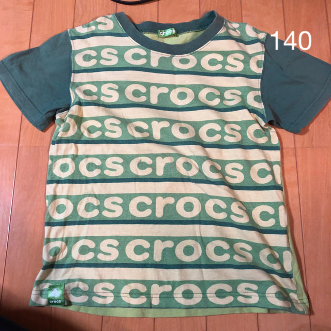 crocs(クロックス)のキッズ　ボーイズ  Tシャツ 半袖　140 黄緑　クロックス キッズ/ベビー/マタニティのキッズ服男の子用(90cm~)(Tシャツ/カットソー)の商品写真