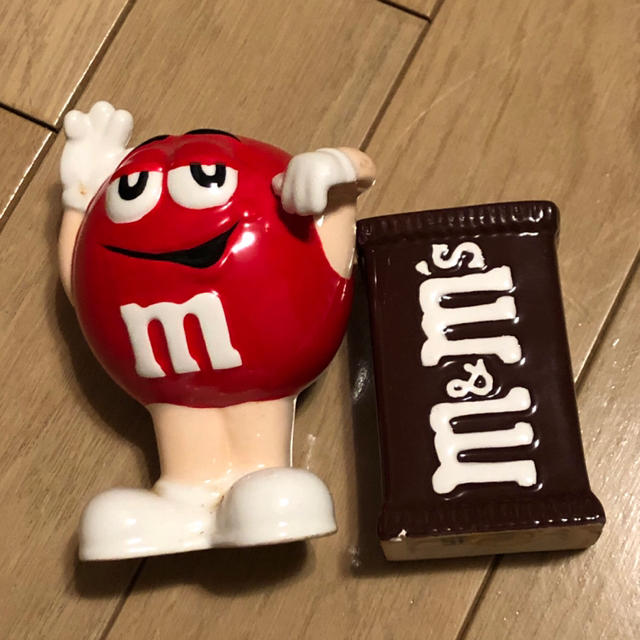 m&m&m's(エムアンドエムアンドエムズ)の陶器 エムアンドエムズ 調味料入れ インテリア/住まい/日用品のキッチン/食器(収納/キッチン雑貨)の商品写真