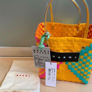 マルニ かごバッグ(レディース)（レッド/赤色系）の通販 71点 | Marni