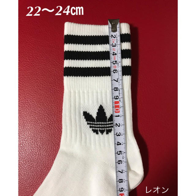 adidas(アディダス)の【22〜24㎝】靴下　白・黒　2足 レディースのレッグウェア(ソックス)の商品写真