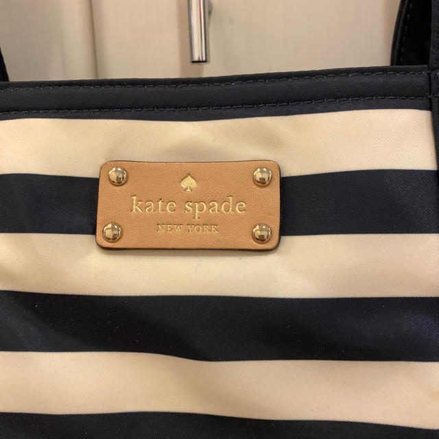 kate spade new york(ケイトスペードニューヨーク)のKate Spade バッグ　容量約40cm✖️約40cm✖️約15cm  レディースのバッグ(トートバッグ)の商品写真