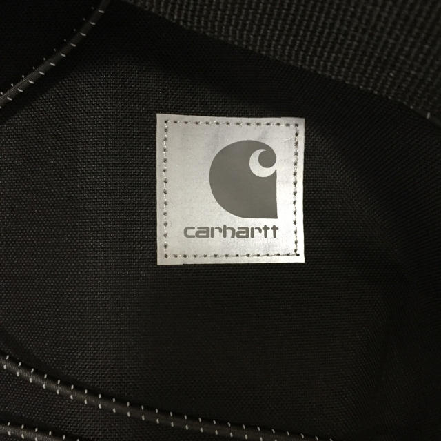 carhartt(カーハート)の新品未使用　正規品　カーハート　リュック　　お値下げ！ レディースのバッグ(リュック/バックパック)の商品写真