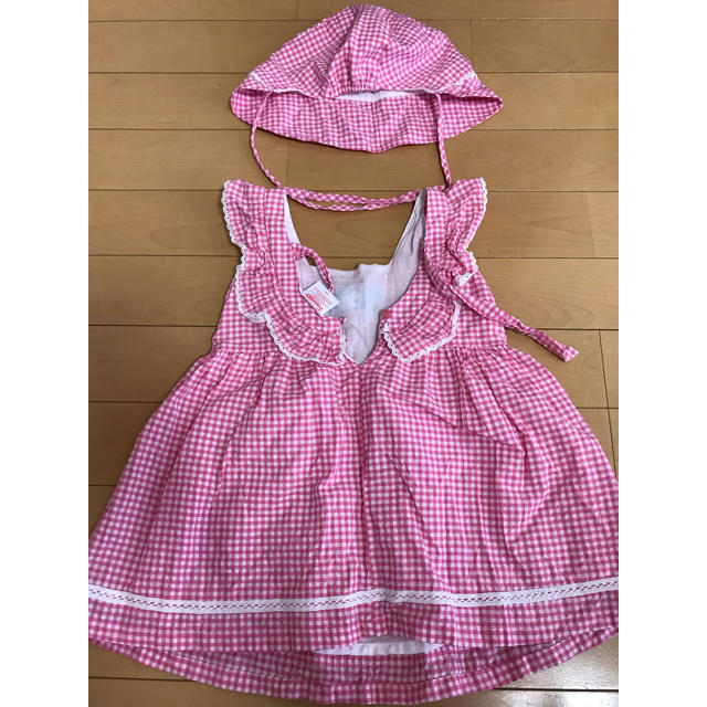 サンリオ(サンリオ)のキティちゃんのワンピース キッズ/ベビー/マタニティのベビー服(~85cm)(ワンピース)の商品写真