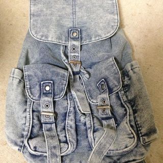 トップショップ(TOPSHOP)のデニム生地リュック(リュック/バックパック)