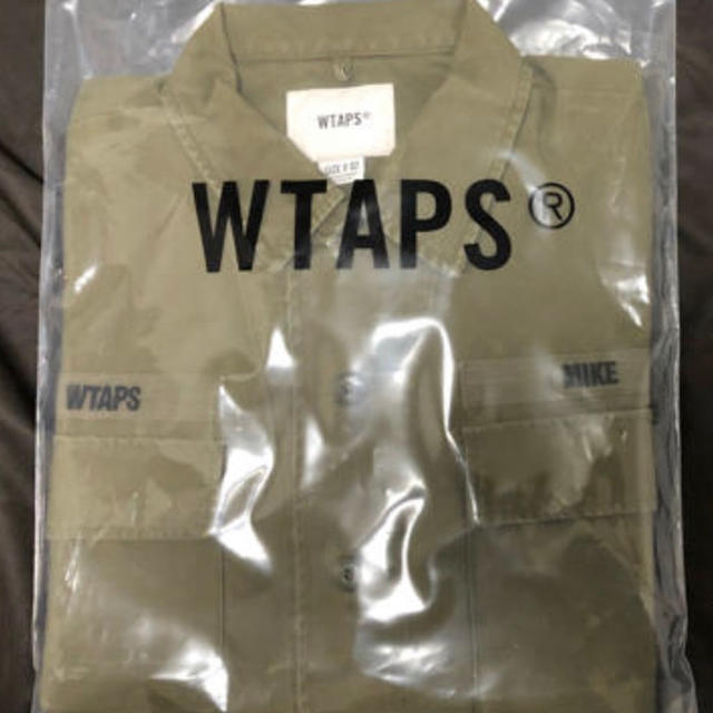 W)taps(ダブルタップス)の送料込み　wtaps jungle shirt olive drab M メンズのトップス(シャツ)の商品写真