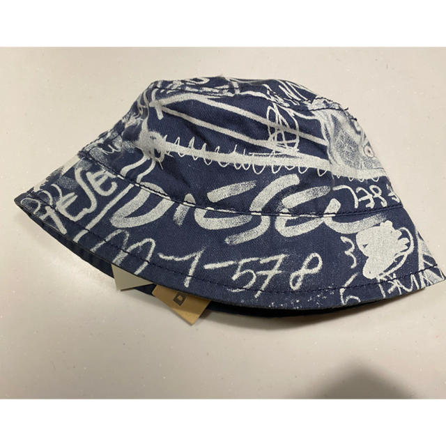 DIESEL(ディーゼル)の新品 DIESELキッズ帽子 キッズ/ベビー/マタニティのこども用ファッション小物(帽子)の商品写真