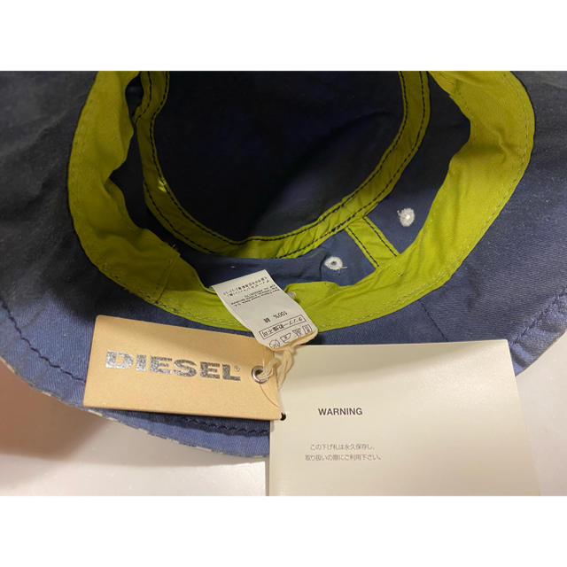 DIESEL(ディーゼル)の新品 DIESELキッズ帽子 キッズ/ベビー/マタニティのこども用ファッション小物(帽子)の商品写真