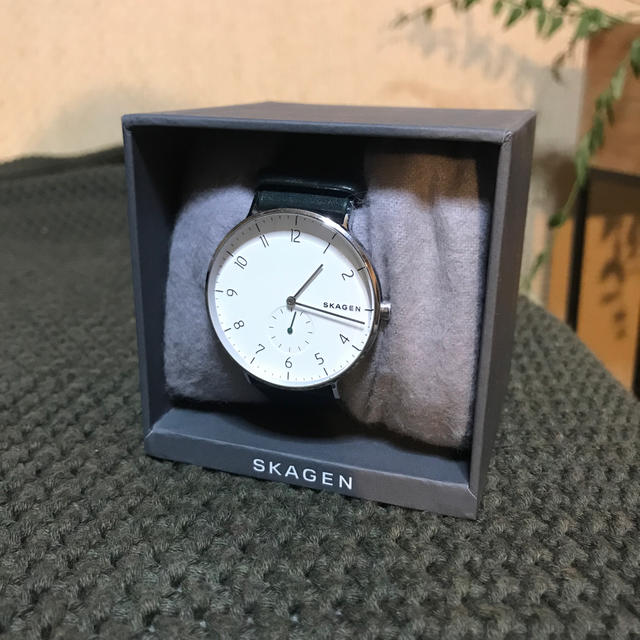 SKAGEN(スカーゲン)の【美品　箱あり】スカーゲン　腕時計　グリーン　40ミリ メンズの時計(腕時計(アナログ))の商品写真