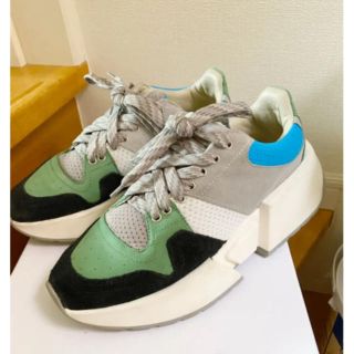 エムエムシックス(MM6)のMM6 Maison Margiela エムエムシックス スニーカー(スニーカー)