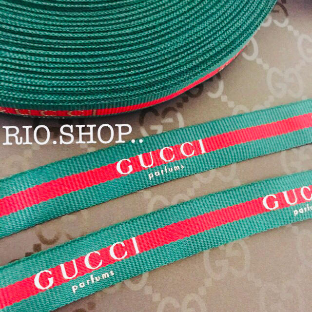 Gucci - GUCCIシェリーラインリボン♡の通販 by RIO.SHOP..｜グッチならラクマ