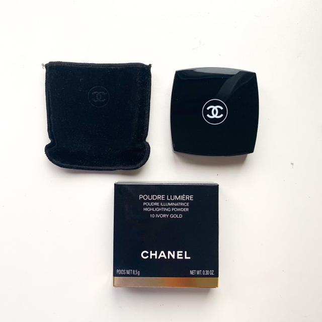 CHANEL(シャネル)のシャネル プードゥル ルミエール 10 アイヴォリー ゴールド 8.5g コスメ/美容のベースメイク/化粧品(フェイスパウダー)の商品写真