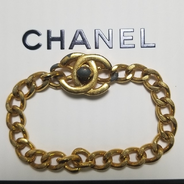 CHANEL(シャネル)のCHANEL　ジャンク訳あり品！CoCoマークチェーンブレスレット特典付き　 レディースのアクセサリー(ブレスレット/バングル)の商品写真