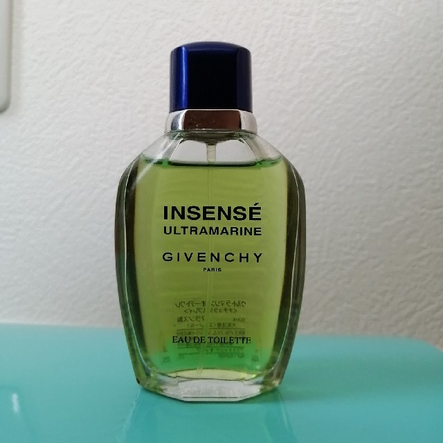 GIVENCHY(ジバンシィ)の【残量多め】ジバンシイ ウルトラマリン オーデトワレ50ml コスメ/美容の香水(香水(男性用))の商品写真