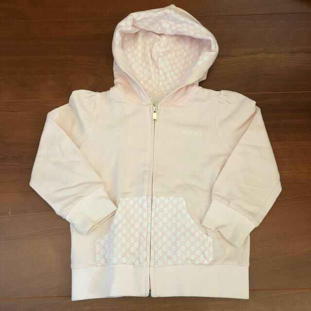 GUCCI - 専用　GUCCI パーカーand tシャツ
