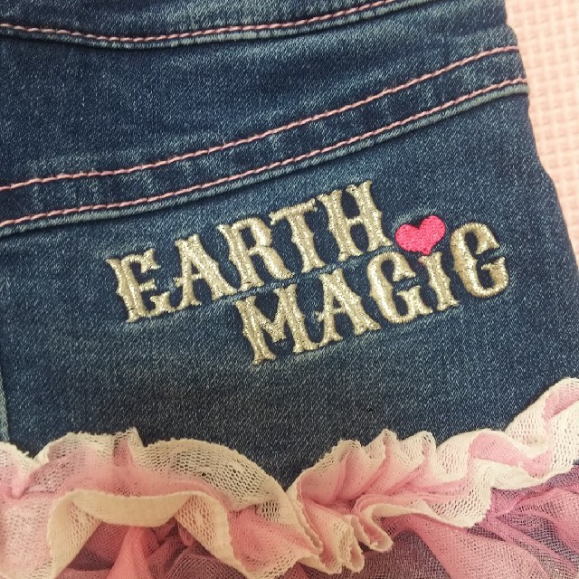 EARTHMAGIC(アースマジック)のアースマジック 100 キッズ/ベビー/マタニティのキッズ服女の子用(90cm~)(スカート)の商品写真