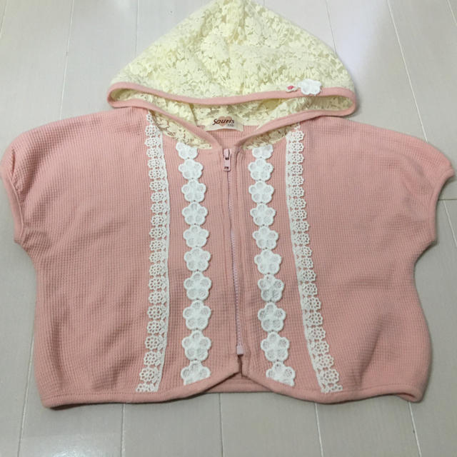 Souris(スーリー)のスーリー　半袖パーカー　サイズ110センチ キッズ/ベビー/マタニティのキッズ服女の子用(90cm~)(ジャケット/上着)の商品写真