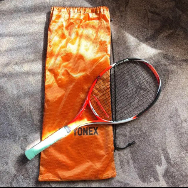 ヨネックス　硬式　テニスラケット