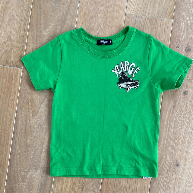 XLARGE(エクストララージ)のX-LARGE KIDS グリーン　Tシャツ　100㎝ キッズ/ベビー/マタニティのキッズ服男の子用(90cm~)(Tシャツ/カットソー)の商品写真