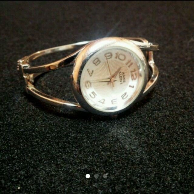 ANNE KLEIN(アンクライン)の腕時計♪ レディースのファッション小物(腕時計)の商品写真