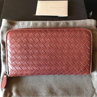 ボッテガヴェネタ(Bottega Veneta)のボッテガ　赤　赤茶　長財布　ラウンドファスナー(財布)