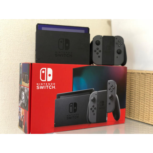 Nintendo Switch(ニンテンドースイッチ)の任天堂 Switch エンタメ/ホビーのゲームソフト/ゲーム機本体(家庭用ゲーム機本体)の商品写真