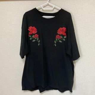 ヴァンキッシュ(VANQUISH)のlegenda rose embriodery ルーズシルエットTシャツ(Tシャツ/カットソー(半袖/袖なし))