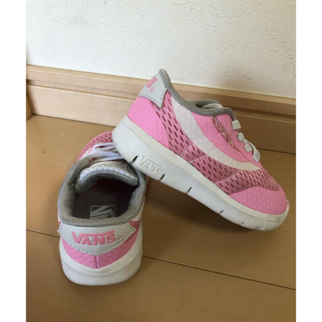 VANS(ヴァンズ)のVANS  スニーカー　13cm キッズ/ベビー/マタニティのベビー靴/シューズ(~14cm)(スニーカー)の商品写真