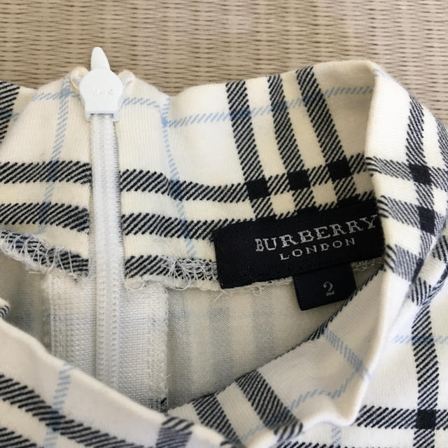 ＢＵＲＢＥＲＲＹ バーバリー ノバチェック Tシャツノースリーブ  カットソー