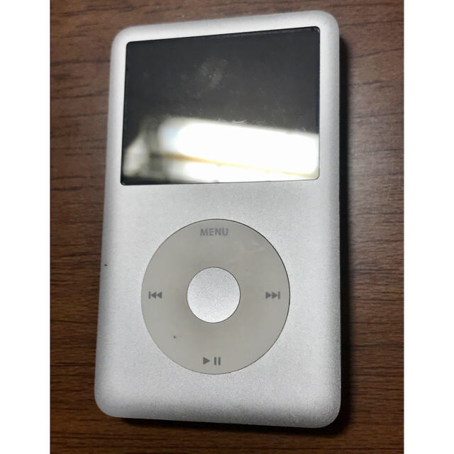 Apple(アップル)のiPod classic 160GB スマホ/家電/カメラのオーディオ機器(ポータブルプレーヤー)の商品写真