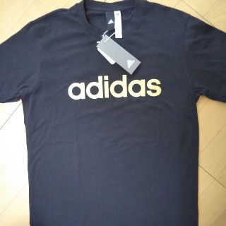 アディダス(adidas)の新品　タグ付き　アディダスティシャツ(Tシャツ/カットソー(半袖/袖なし))