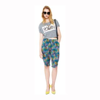 ステューシー(STUSSY)のstussy womanショート丈Tシャツ(Tシャツ(半袖/袖なし))