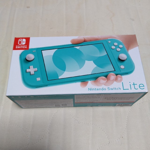 Nintendo Switch(ニンテンドースイッチ)のニンテンドーSwitchLite本体 ターコイズ エンタメ/ホビーのゲームソフト/ゲーム機本体(携帯用ゲーム機本体)の商品写真