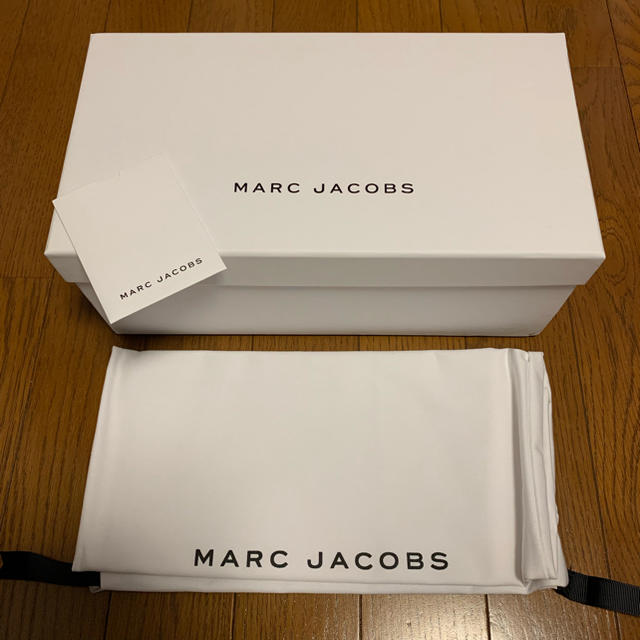 MARC JACOBS(マークジェイコブス)の購入者の方が決まっています レディースの靴/シューズ(サンダル)の商品写真