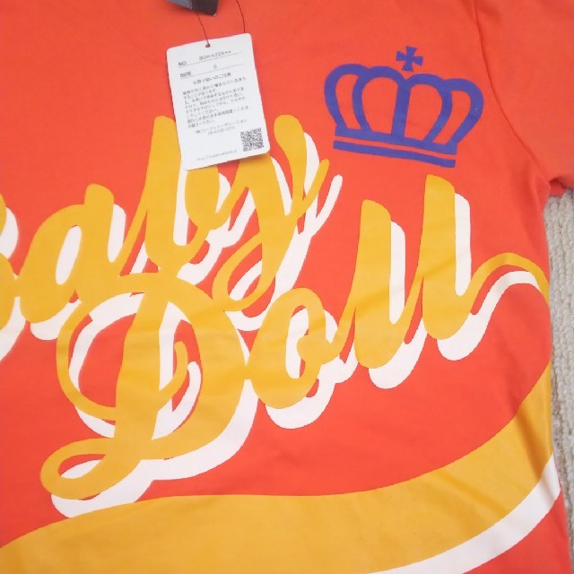 BABYDOLL(ベビードール)の未使用 ベビードール オレンジ Tシャツ Sサイズ レディースのトップス(Tシャツ(半袖/袖なし))の商品写真