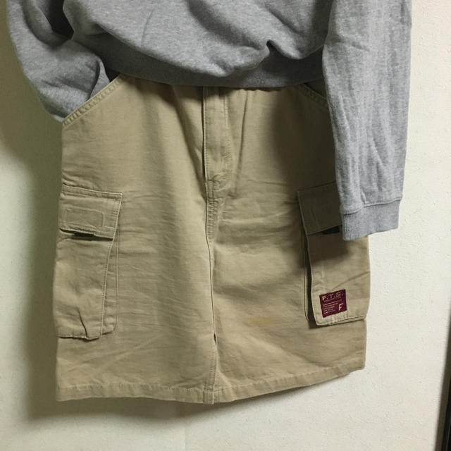 ミリタリースカート レディースのスカート(ひざ丈スカート)の商品写真