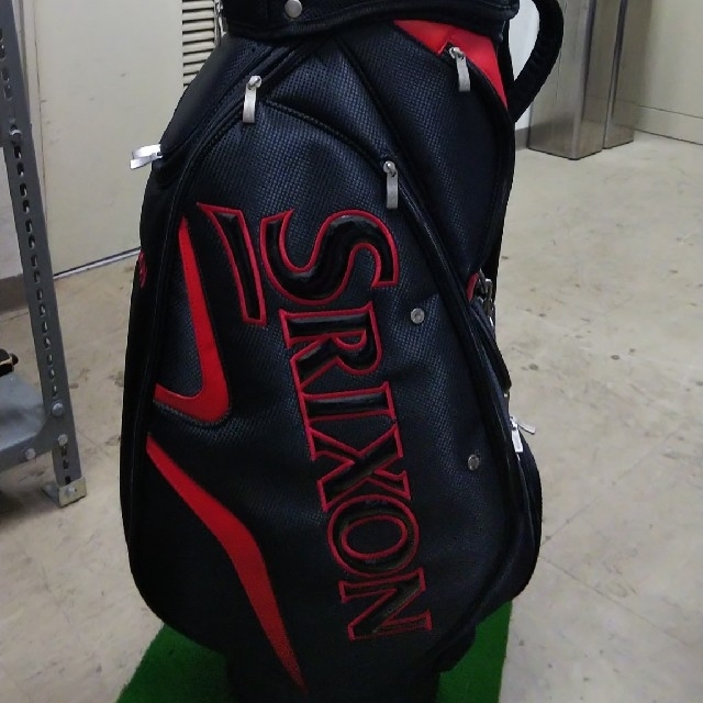 Srixon(スリクソン)のゴルフキャディーバック スポーツ/アウトドアのゴルフ(バッグ)の商品写真