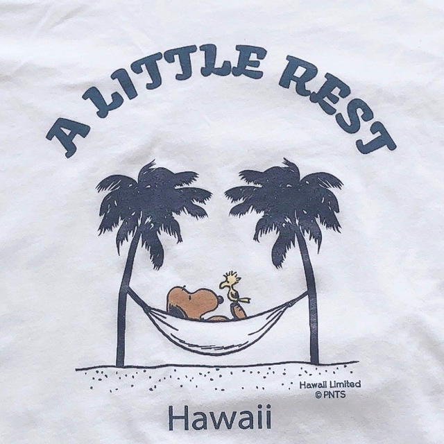 SNOOPY(スヌーピー)の【HAWAII】MONI 日焼けスヌーピーTシャツ レディースのトップス(Tシャツ(半袖/袖なし))の商品写真