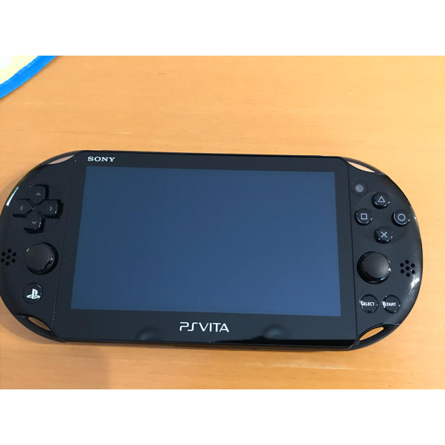 PS Vitaブラック　Wi-FiモデルPCH-2000 ZA11 1